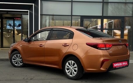 KIA Rio IV, 2017 год, 1 108 000 рублей, 6 фотография