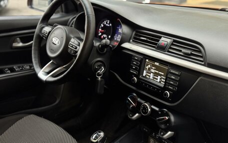 KIA Rio IV, 2017 год, 1 108 000 рублей, 13 фотография