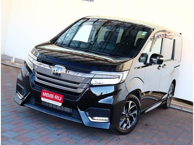 Honda Stepwgn V рестайлинг, 2021 год, 1 658 397 рублей, 13 фотография