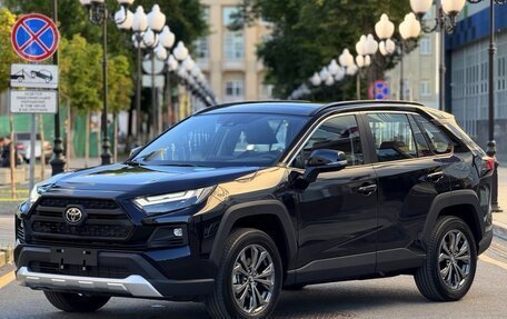 Toyota RAV4, 2025 год, 4 150 000 рублей, 1 фотография
