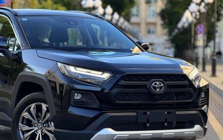 Toyota RAV4, 2025 год, 4 150 000 рублей, 13 фотография