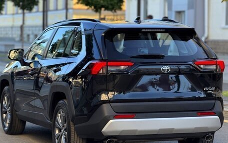 Toyota RAV4, 2025 год, 4 150 000 рублей, 22 фотография