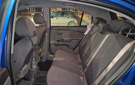 KIA Rio II, 2010 год, 500 000 рублей, 11 фотография