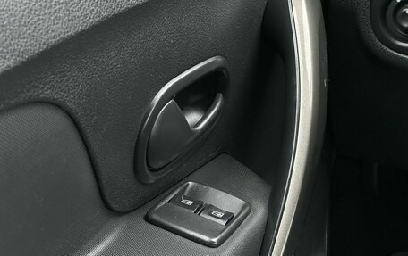 Renault Logan II, 2019 год, 1 249 000 рублей, 16 фотография