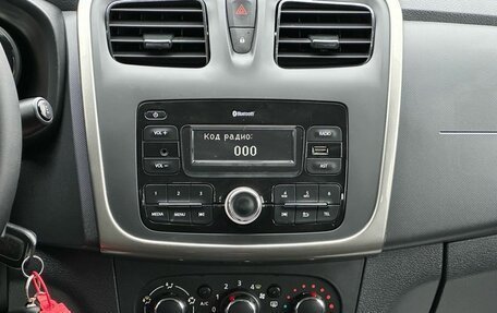 Renault Logan II, 2019 год, 1 249 000 рублей, 13 фотография