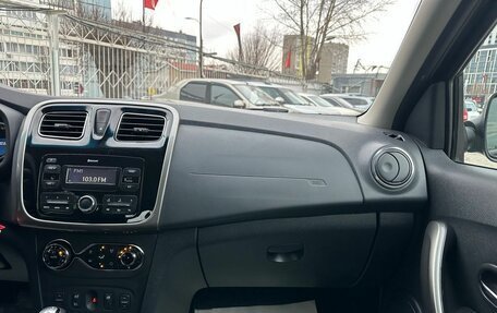 Renault Sandero II рестайлинг, 2017 год, 1 179 000 рублей, 22 фотография