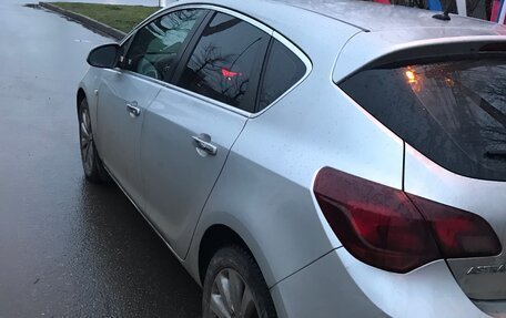 Opel Astra J, 2013 год, 927 000 рублей, 6 фотография