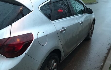 Opel Astra J, 2013 год, 927 000 рублей, 9 фотография