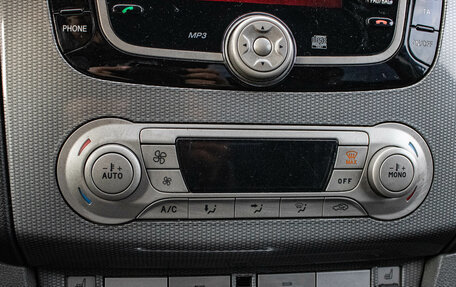 Ford Focus II рестайлинг, 2011 год, 639 000 рублей, 19 фотография