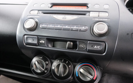 Honda Fit III, 2002 год, 429 000 рублей, 16 фотография