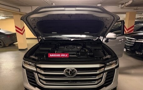 Toyota Land Cruiser, 2021 год, 11 500 000 рублей, 8 фотография