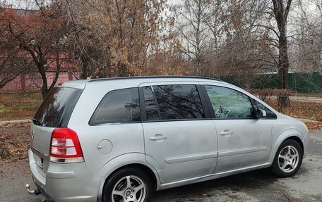Opel Zafira B, 2008 год, 850 000 рублей, 5 фотография
