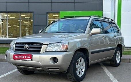 Toyota Highlander III, 2005 год, 990 000 рублей, 1 фотография