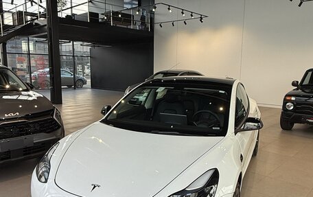 Tesla Model 3 I, 2023 год, 2 599 000 рублей, 6 фотография