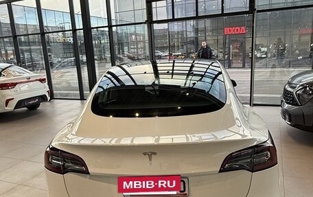 Tesla Model 3 I, 2023 год, 2 599 000 рублей, 3 фотография