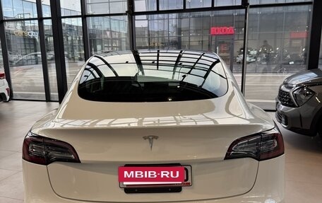 Tesla Model 3 I, 2023 год, 2 599 000 рублей, 9 фотография