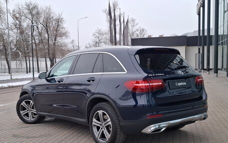 Mercedes-Benz GLC, 2018 год, 3 690 000 рублей, 7 фотография