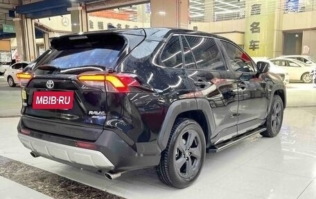 Toyota RAV4, 2022 год, 3 250 000 рублей, 3 фотография