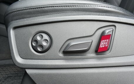 Audi Q5, 2021 год, 5 850 000 рублей, 25 фотография