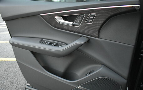 Audi Q7, 2025 год, 10 999 000 рублей, 23 фотография