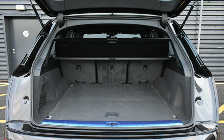 Audi Q7, 2025 год, 10 999 000 рублей, 31 фотография