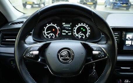 Skoda Rapid II, 2022 год, 1 585 000 рублей, 10 фотография