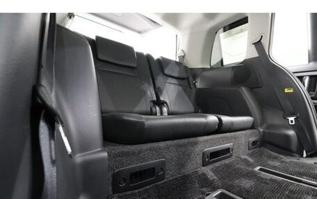 Toyota ISis I, 2016 год, 1 323 000 рублей, 17 фотография