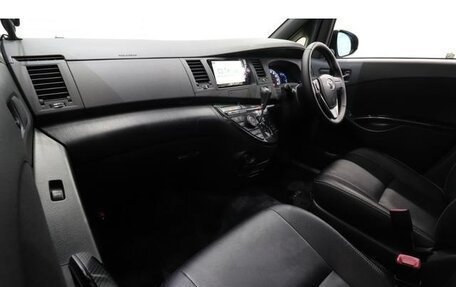 Toyota ISis I, 2016 год, 1 323 000 рублей, 11 фотография