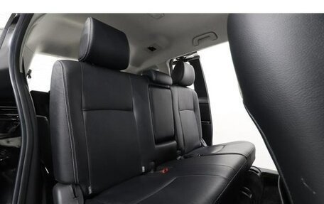 Toyota ISis I, 2016 год, 1 323 000 рублей, 14 фотография