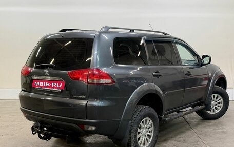Mitsubishi Pajero Sport II рестайлинг, 2013 год, 1 477 000 рублей, 2 фотография