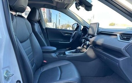 Toyota RAV4, 2022 год, 3 160 000 рублей, 20 фотография