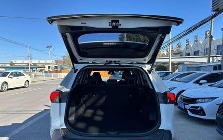 Toyota RAV4, 2022 год, 3 160 000 рублей, 15 фотография