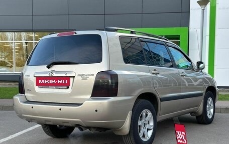 Toyota Highlander III, 2005 год, 990 000 рублей, 5 фотография