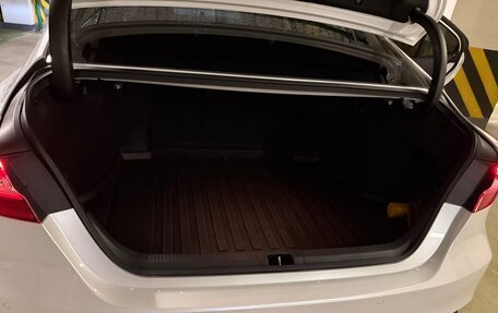 Toyota Camry, 2021 год, 3 000 000 рублей, 4 фотография