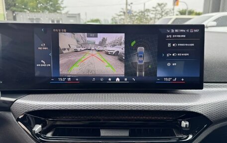 BMW 3 серия, 2025 год, 4 540 000 рублей, 10 фотография