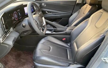 Hyundai Elantra, 2021 год, 1 100 000 рублей, 3 фотография