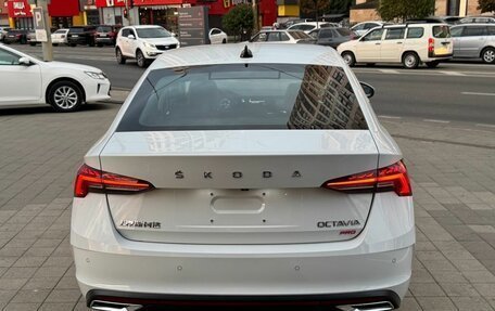 Skoda Octavia IV, 2025 год, 3 290 000 рублей, 6 фотография