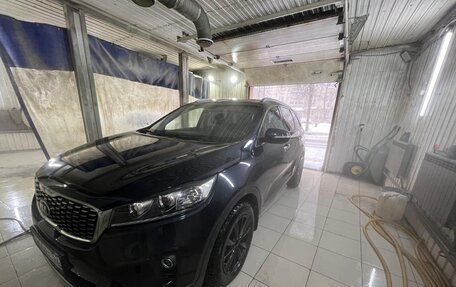 KIA Sorento III Prime рестайлинг, 2018 год, 3 000 000 рублей, 2 фотография