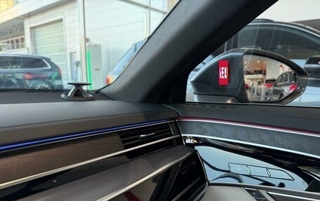 Audi A8, 2023 год, 16 900 000 рублей, 2 фотография