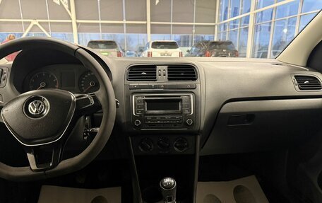 Volkswagen Polo VI (EU Market), 2015 год, 515 000 рублей, 9 фотография