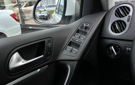 Volkswagen Tiguan I, 2012 год, 1 795 200 рублей, 12 фотография