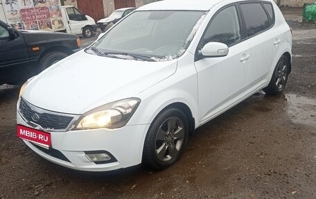 KIA cee'd I рестайлинг, 2010 год, 1 100 000 рублей, 1 фотография