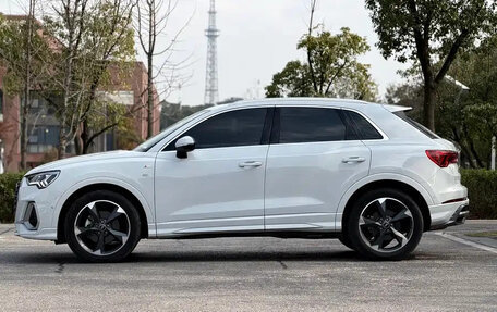 Audi Q3, 2024 год, 4 263 000 рублей, 8 фотография