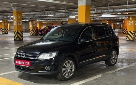 Volkswagen Tiguan I, 2012 год, 985 000 рублей, 2 фотография