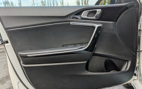 KIA cee'd III, 2019 год, 1 730 000 рублей, 14 фотография