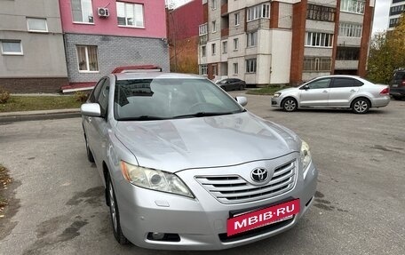 Toyota Camry, 2008 год, 1 250 000 рублей, 4 фотография