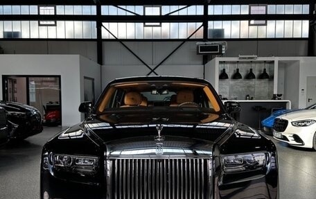 Rolls-Royce Phantom VIII, 2025 год, 94 500 000 рублей, 4 фотография
