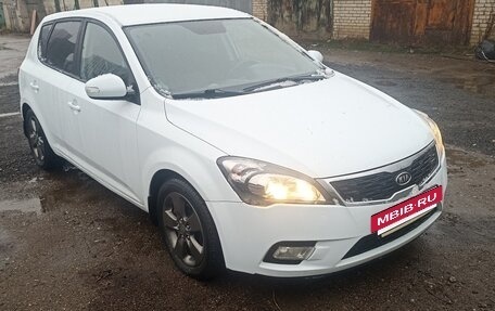 KIA cee'd I рестайлинг, 2010 год, 1 100 000 рублей, 2 фотография