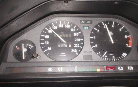 BMW 3 серия, 1985 год, 175 000 рублей, 9 фотография