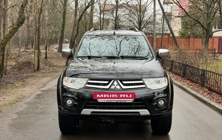Mitsubishi Pajero Sport II рестайлинг, 2013 год, 2 030 000 рублей, 2 фотография